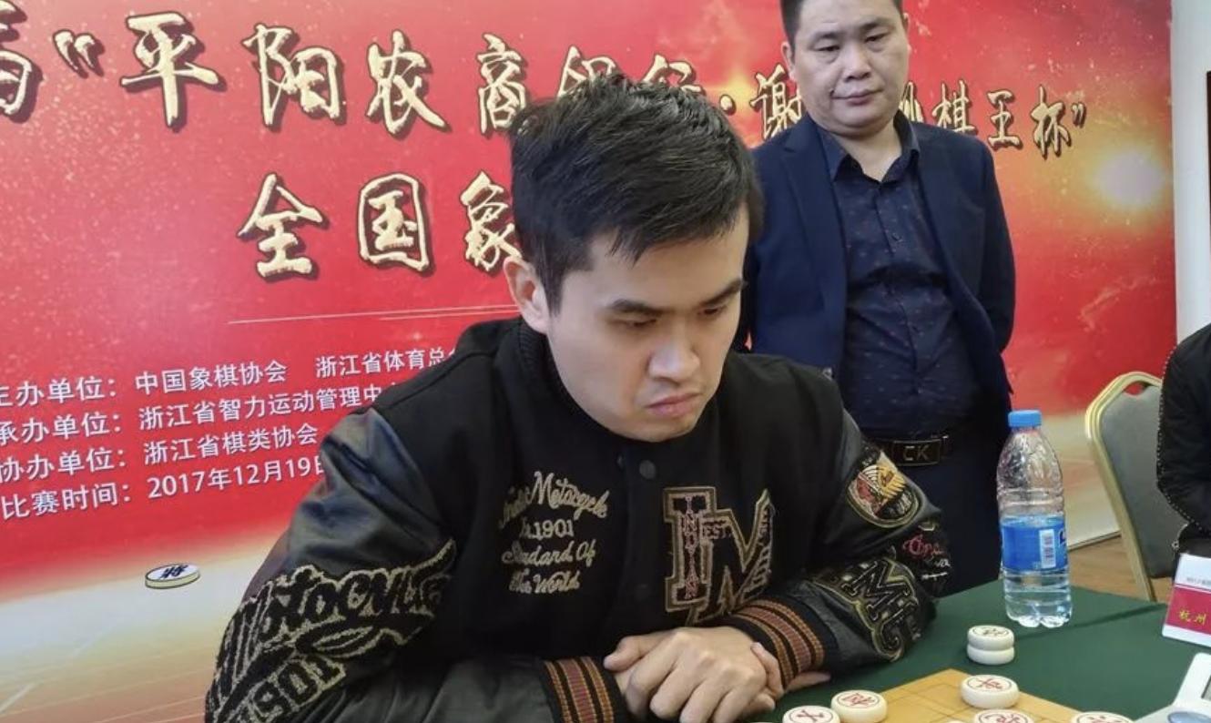 车水马龙 第12页