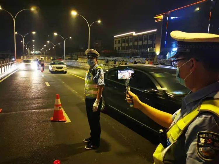 深夜警示之旅，11月5日酒驾直播实录现场曝光