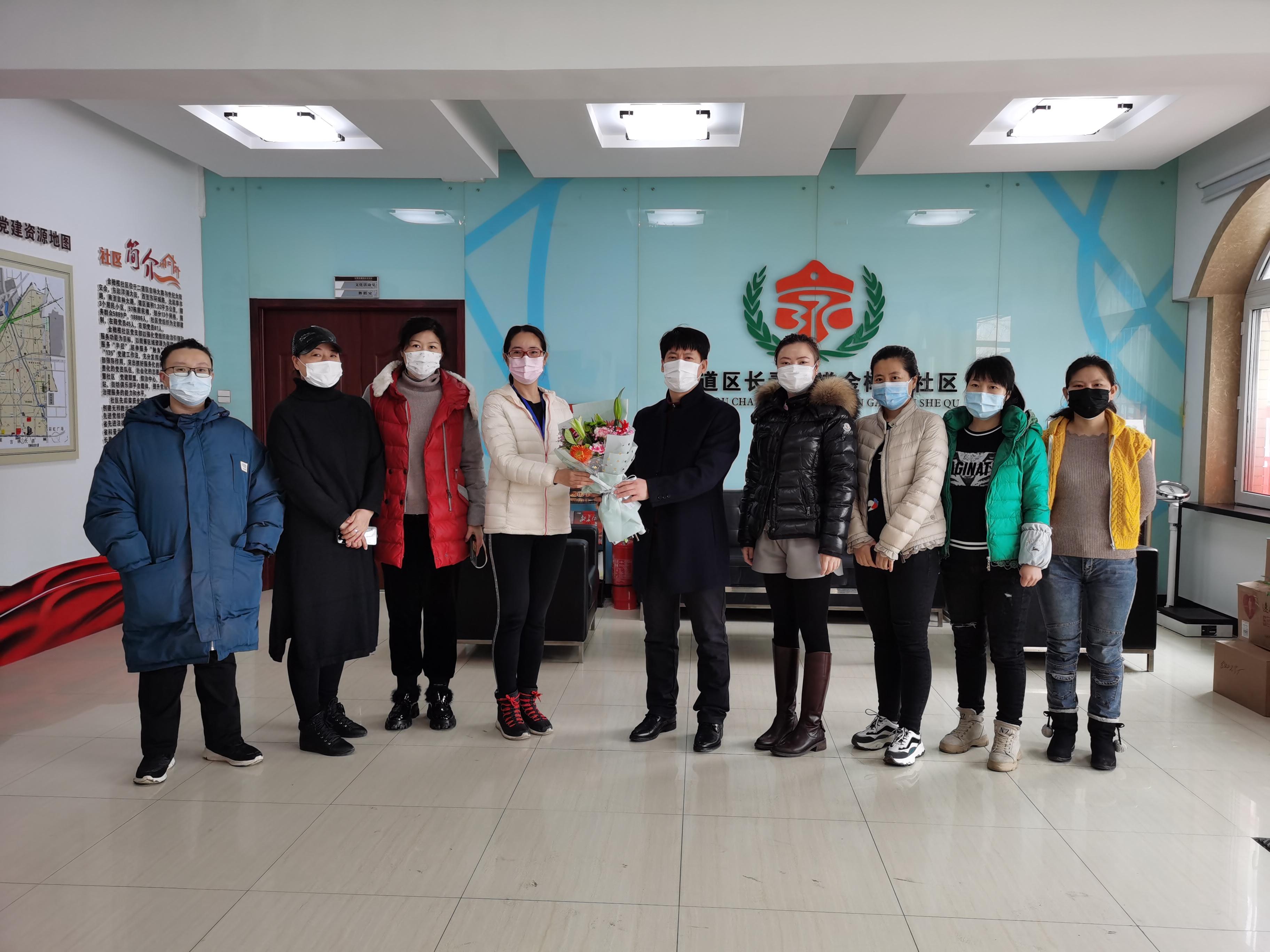 探秘小巷深处的独特秘境，揭秘历史橄榄风味店与肺炎最新橄榄资讯